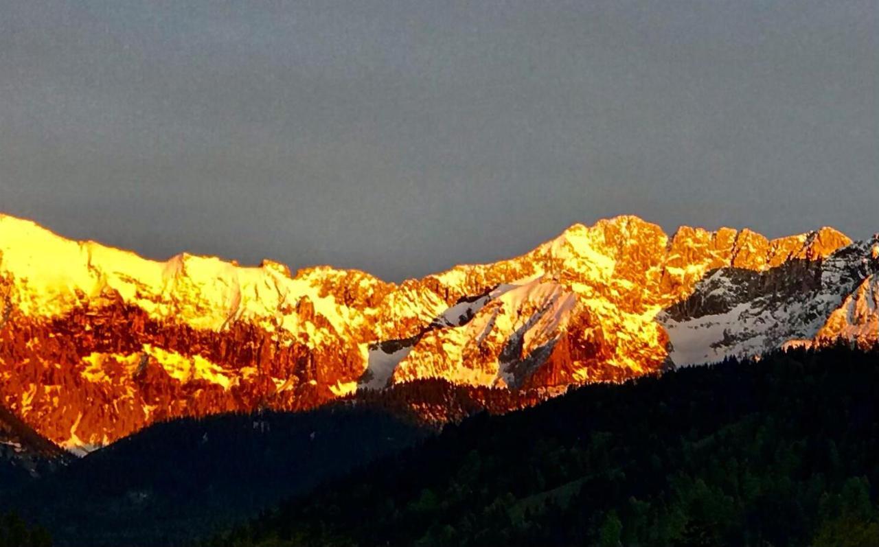 Landhaus Alpenblick Daire Garmisch-Partenkirchen Dış mekan fotoğraf