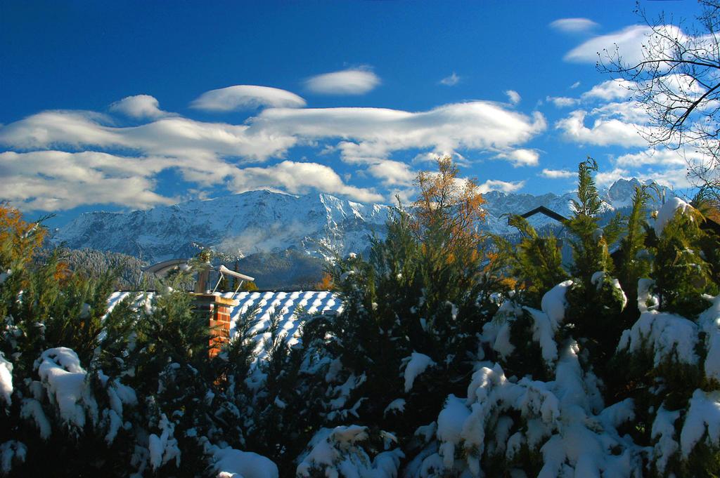 Landhaus Alpenblick Daire Garmisch-Partenkirchen Oda fotoğraf